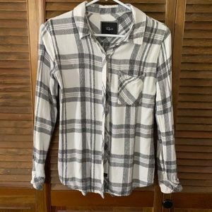 Rails button down